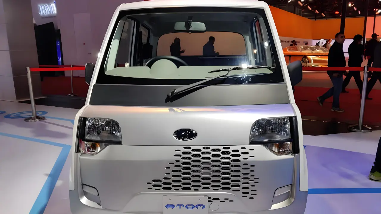 Mahindra Atom EV