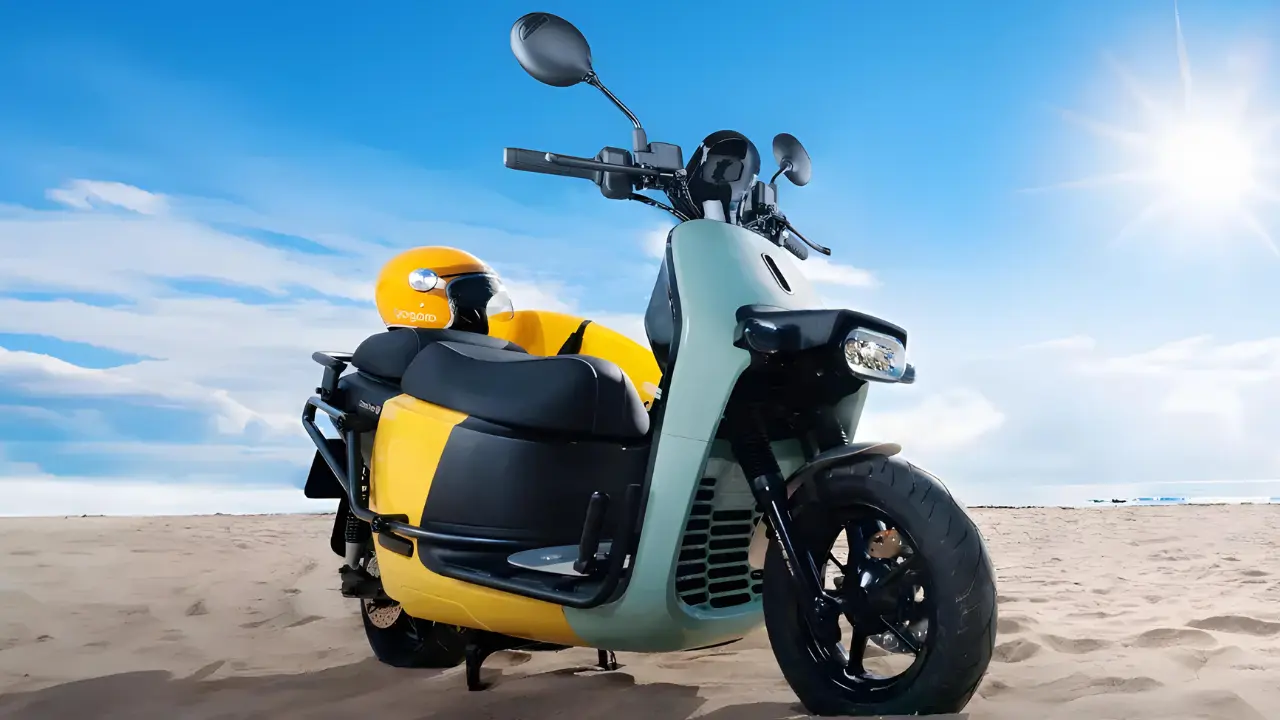 Gogoro CrossOver S Electric Scooter