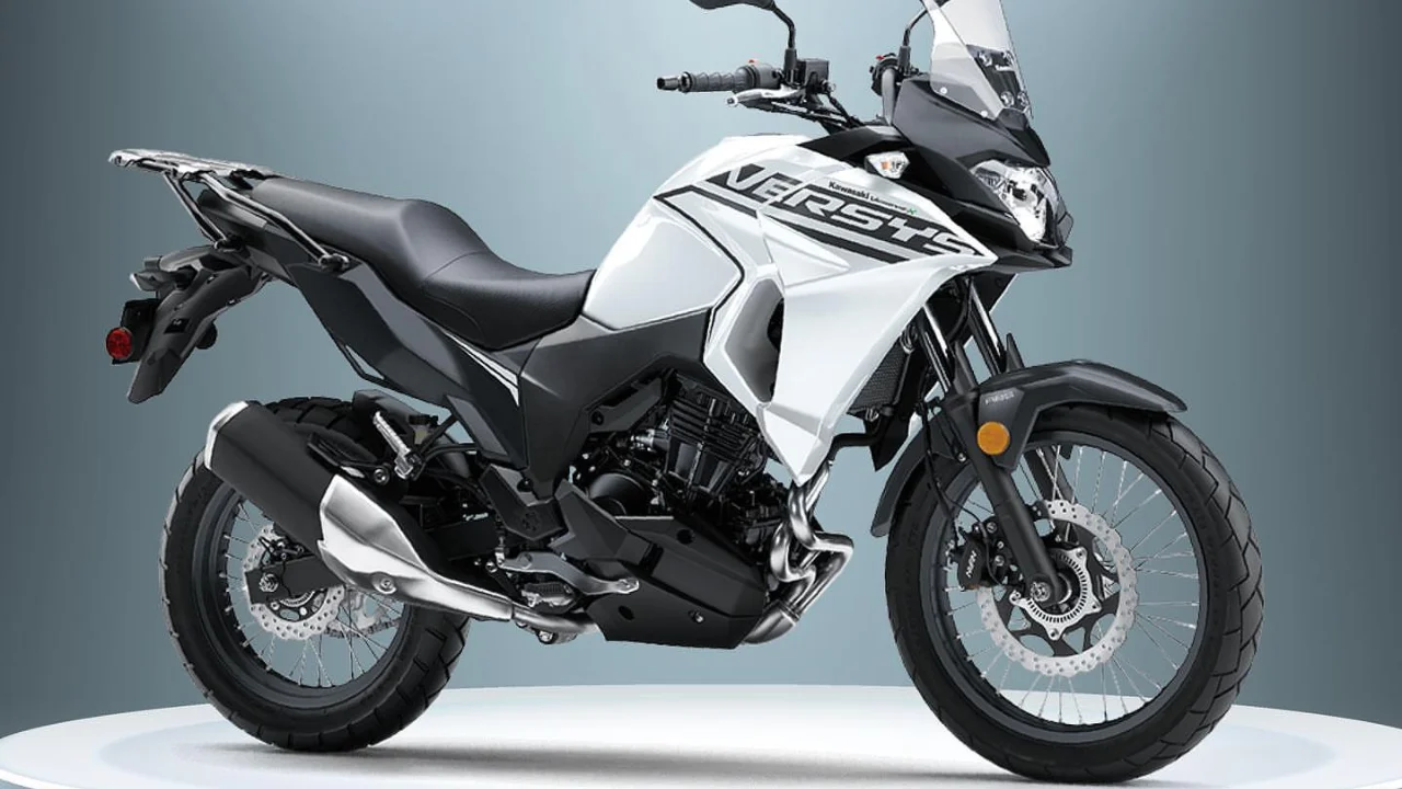 Kawasaki Versys X-300 Adventure Bike