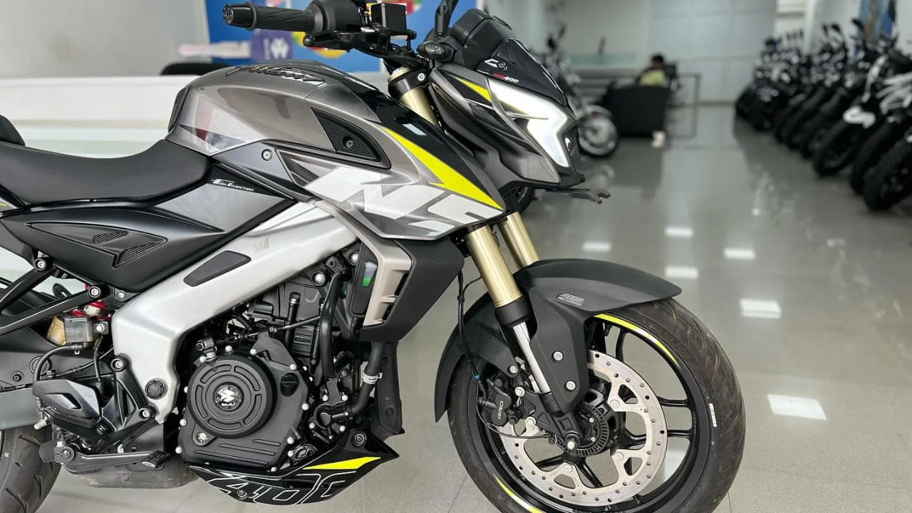 Bajaj Pulsar NS400Z