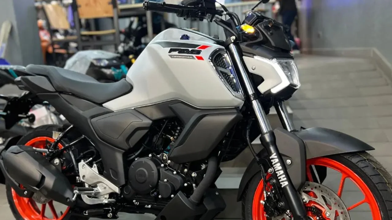 Yamaha FZ-S