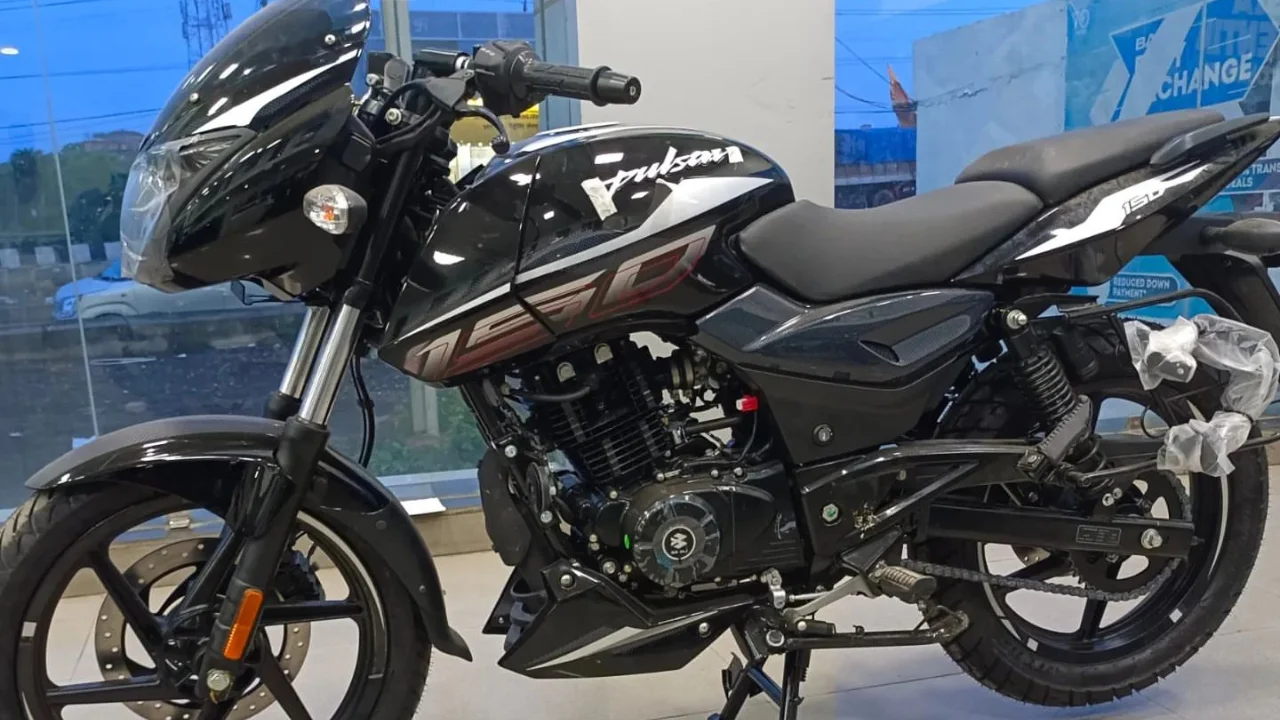 Bajaj Pulsar N150