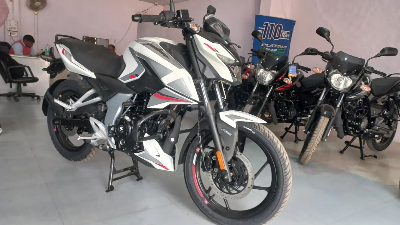 Bajaj Pulsar N150