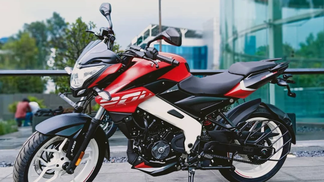 Bajaj Pulsar NS 200