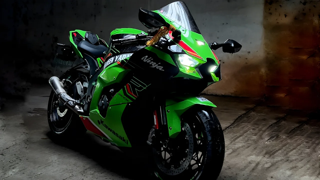 न्यू मॉडल 2024 Kawasaki Ninja ZX-10R