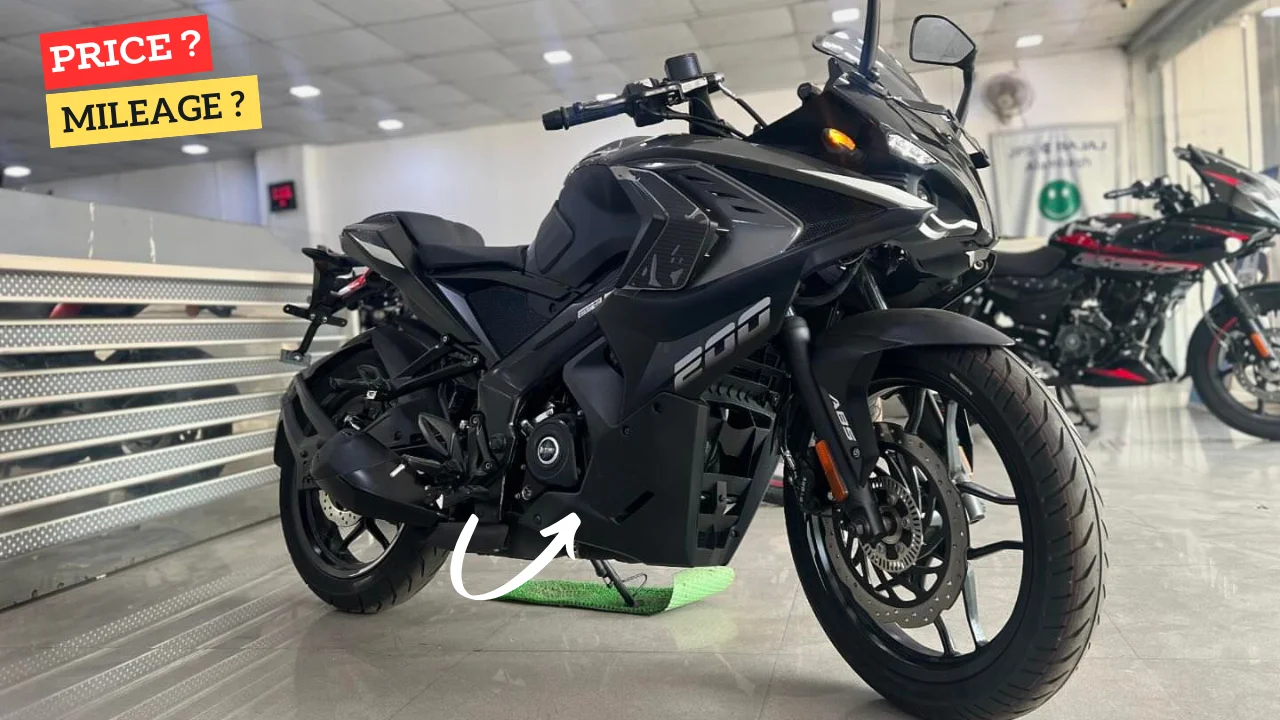 Bajaj Pulsar RS 200 बाइक