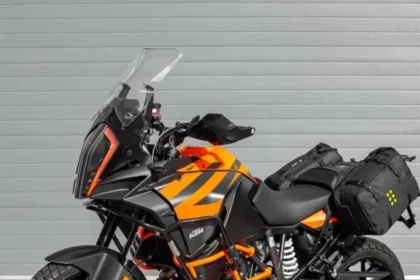 KTM 1290 Super Adventure S Image