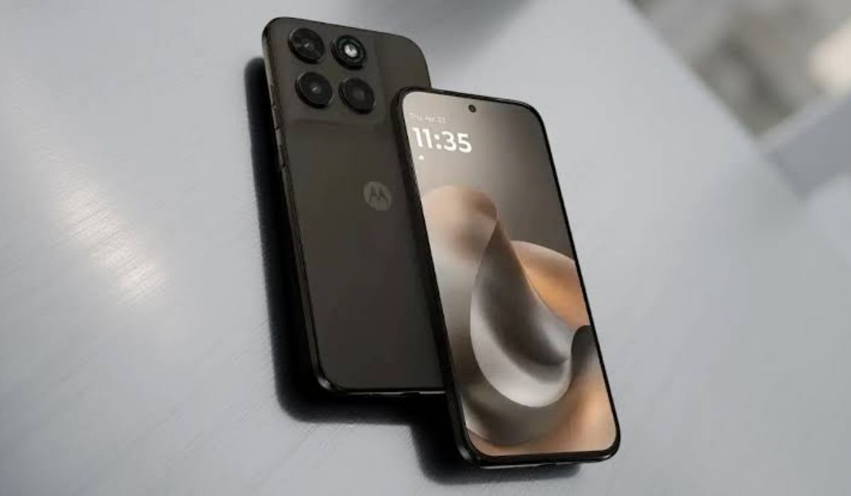 Moto G77 Features