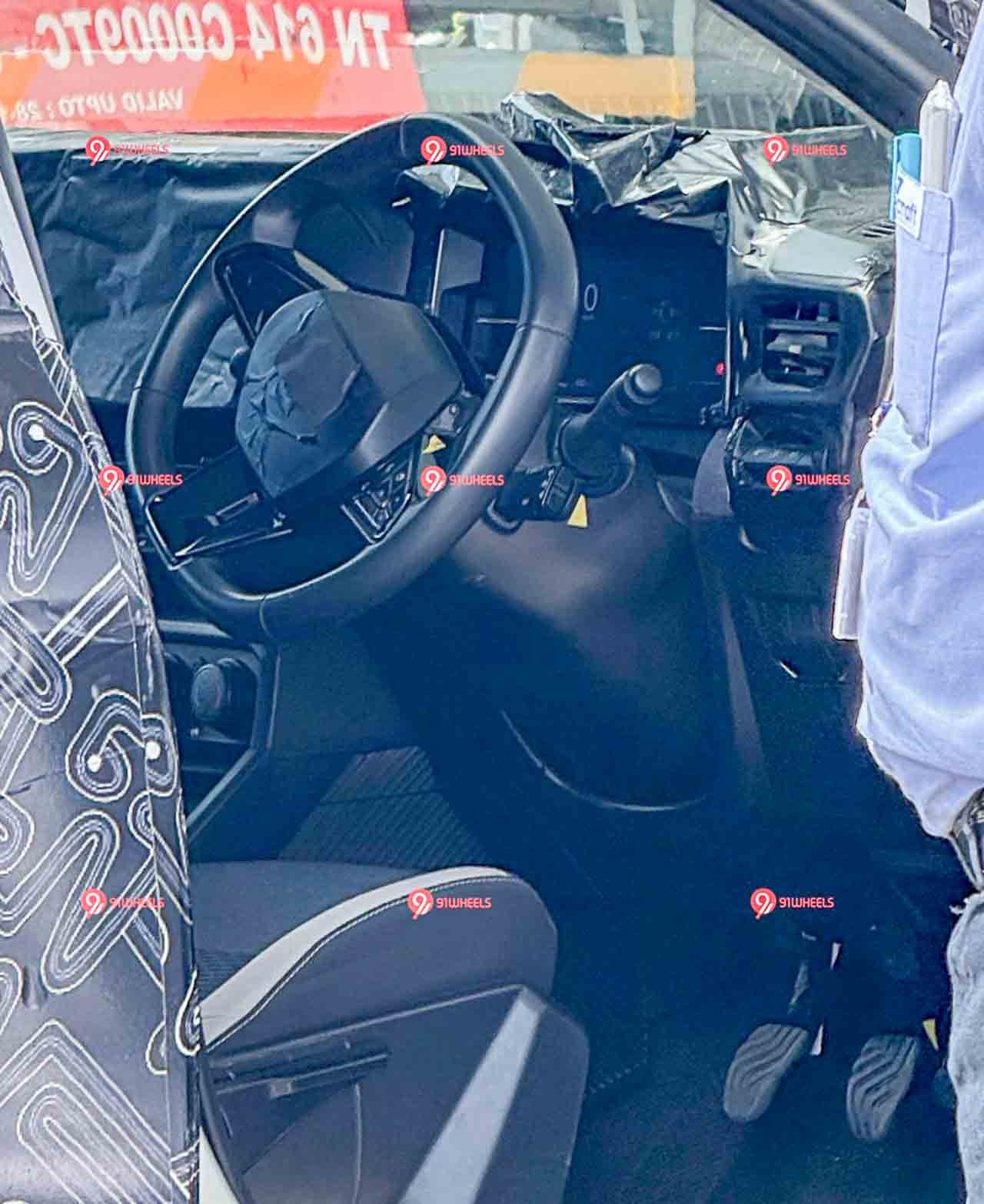 Interior of the upcoming Nissan C-SUV spied