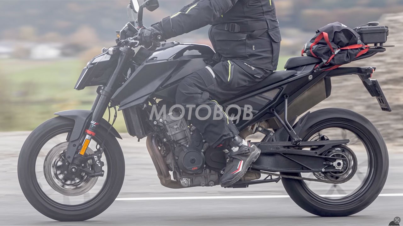 2026 KTM 790 Duke spotted testing