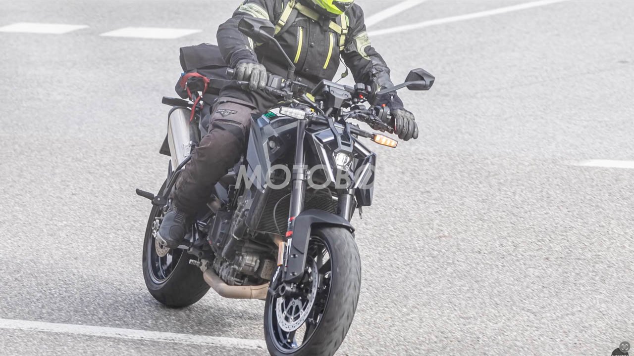 2026 KTM 790 Duke spotted testing
