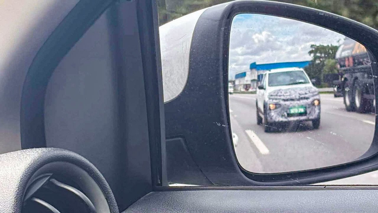 2026 Renault Kwid facelift spied