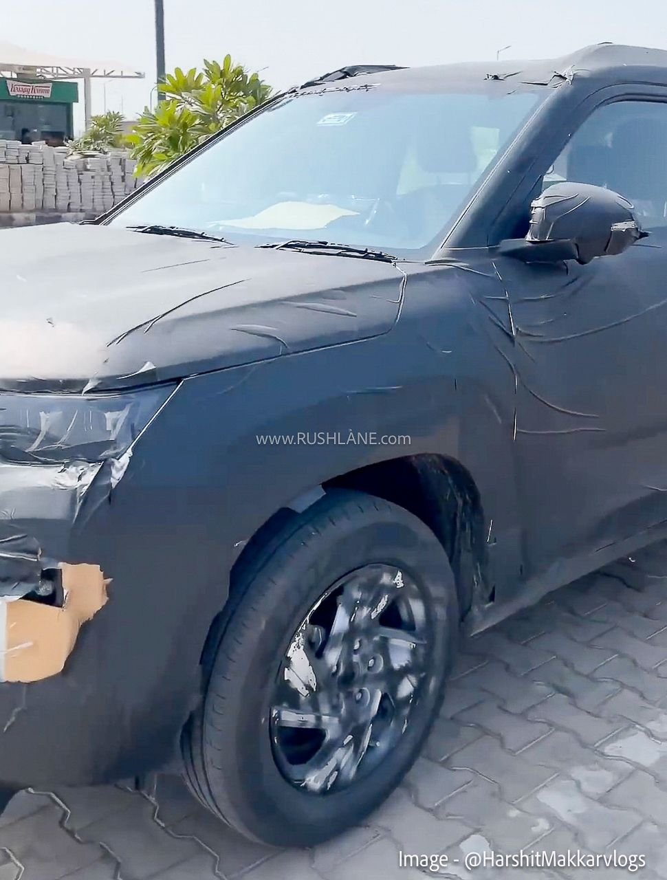 2026 Maruti Brezza spied - 6 speed manual