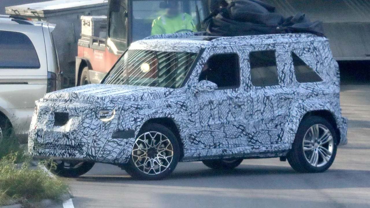 Mercedes baby G-Class spied: Image - Auto Express