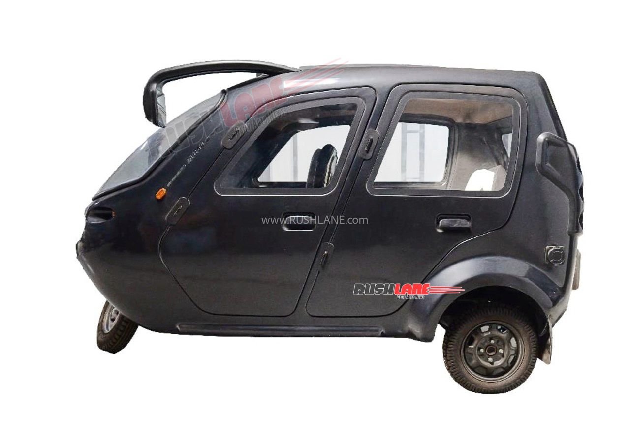 Electric Rickshaw with AC and Sunroof