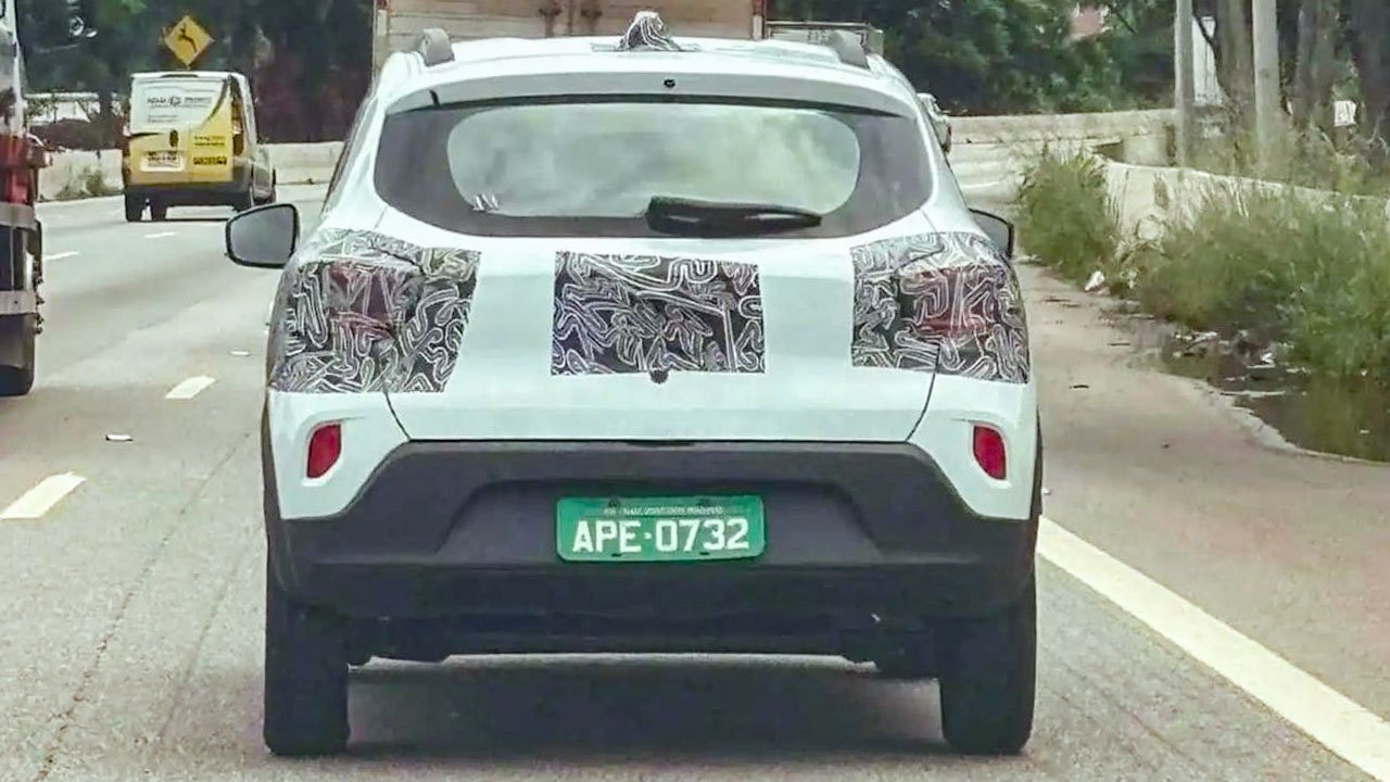 2026 Renault Kwid facelift spied