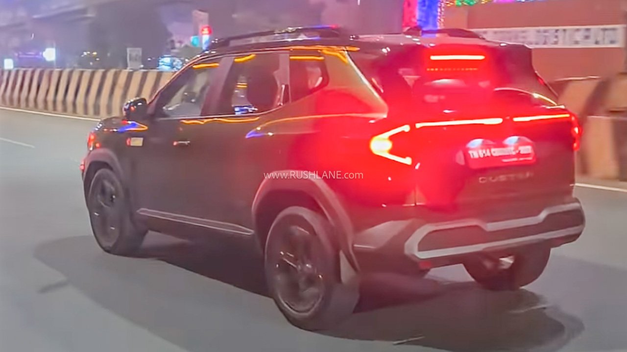 Renault Duster secretly spied