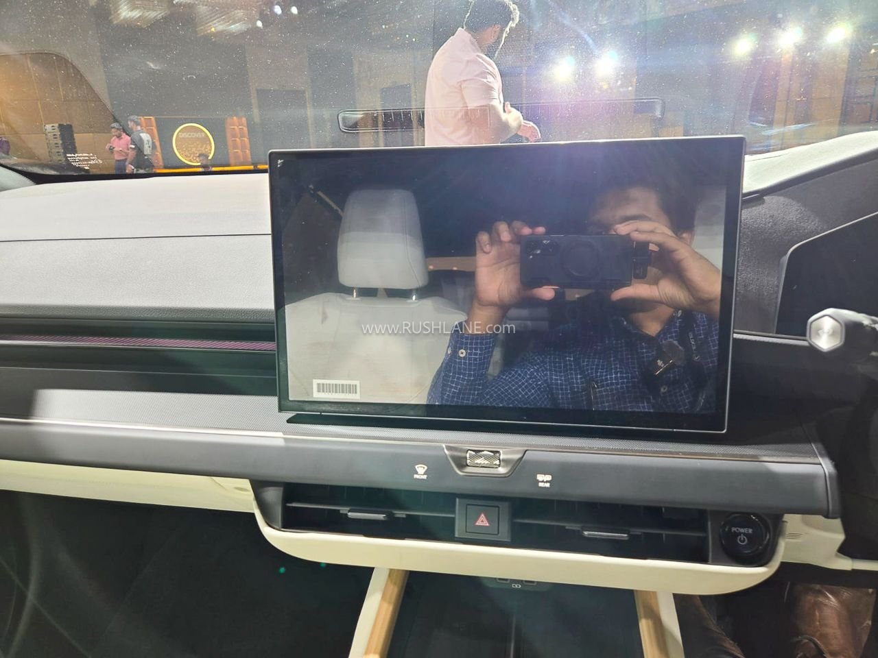 Lexus ES500e Electric launched in India