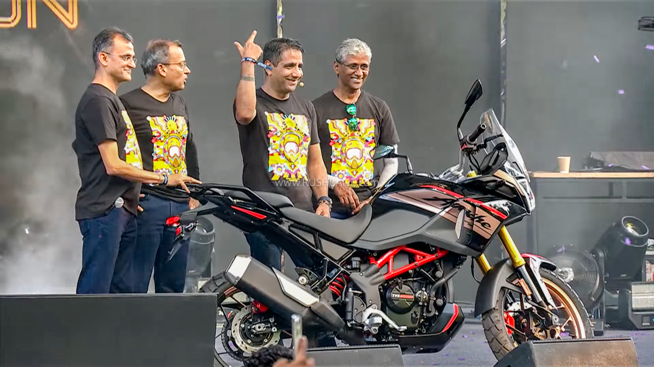 TVS Apache RTX 300 20th Anniversary Edition