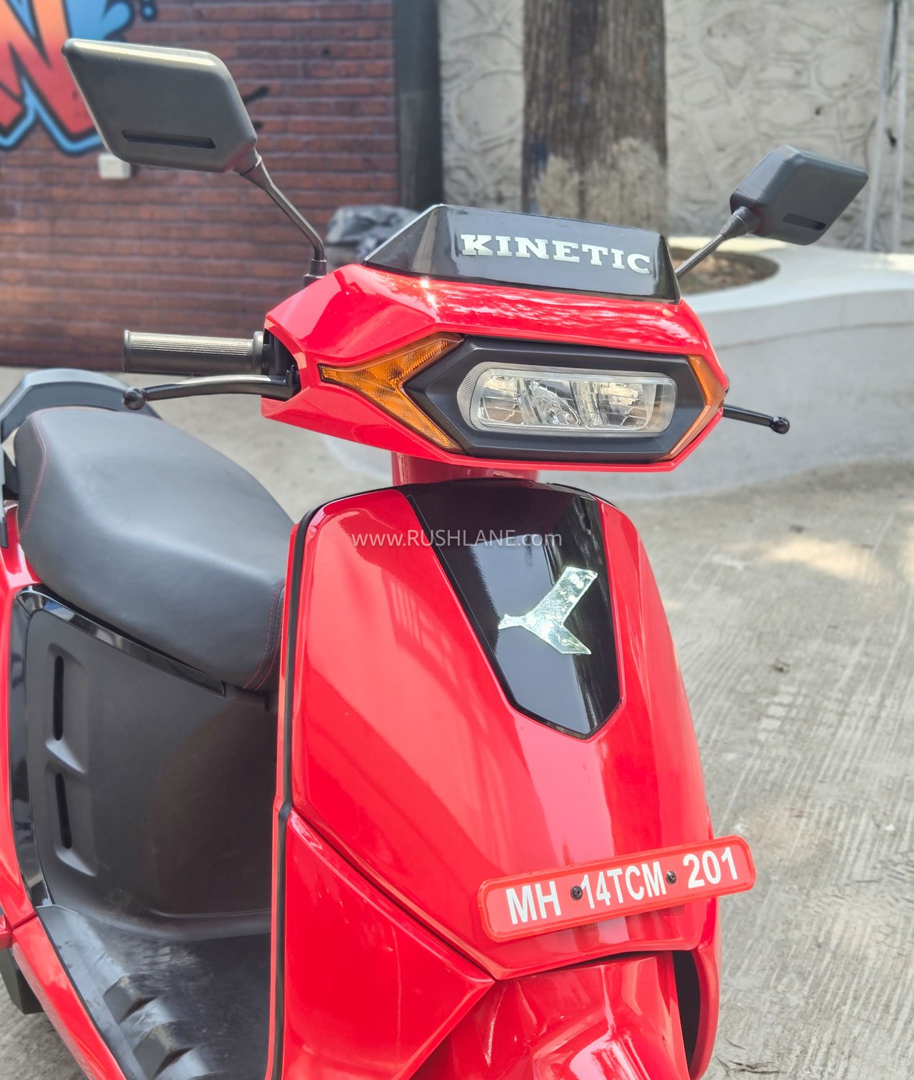 Kinetic DX EV