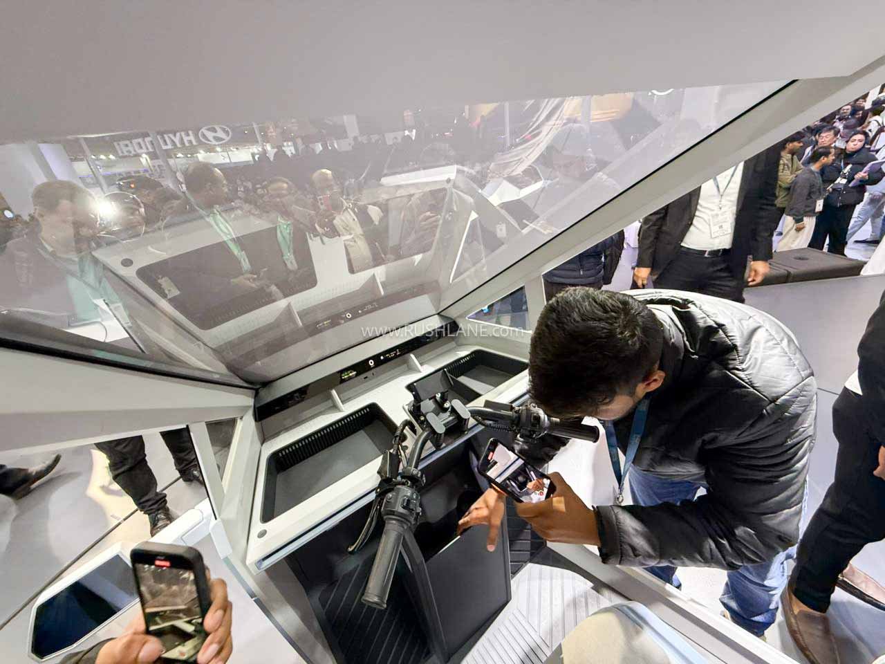 Hyundai TVS e3W Concept