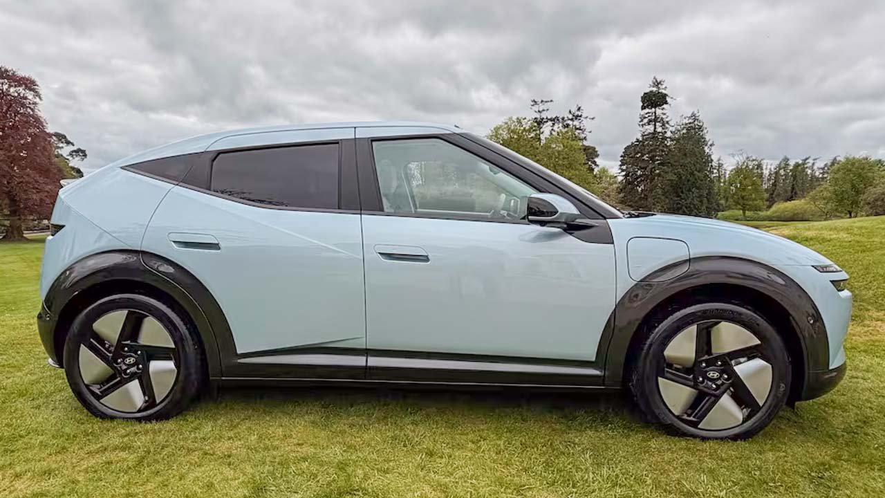 Hyundai Ioniq 3 Standard Model