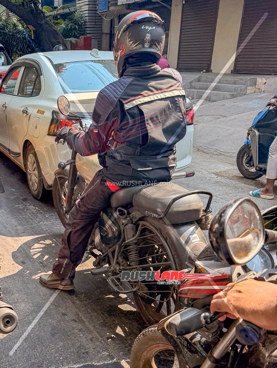 Royal Enfield Classic 350 Flex Fuel spied