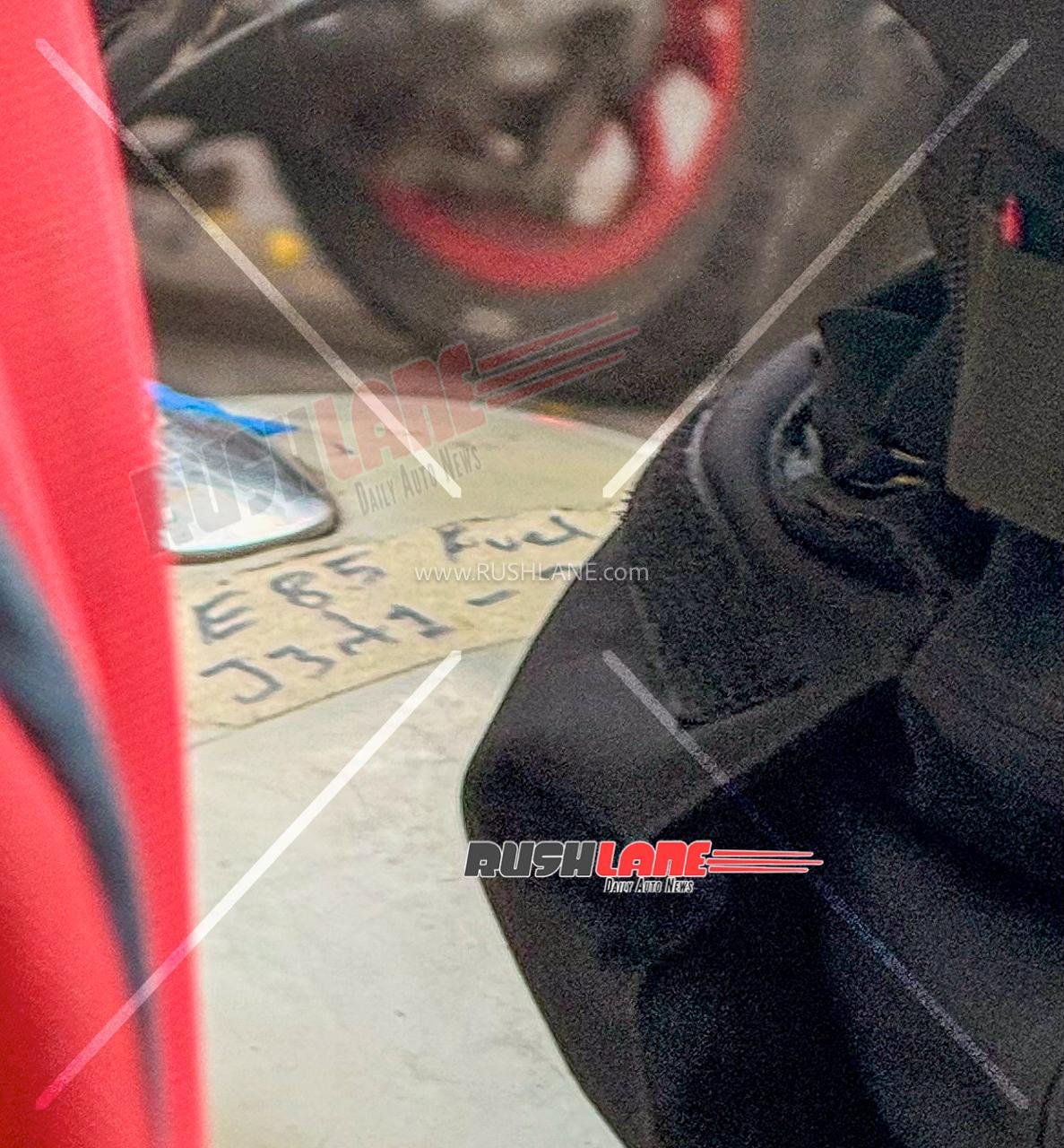 Royal Enfield Classic 350 Flex Fuel spied