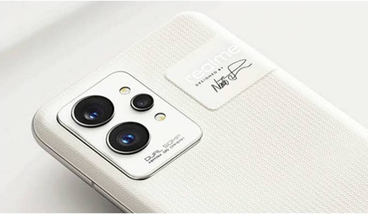 Realme GT 2