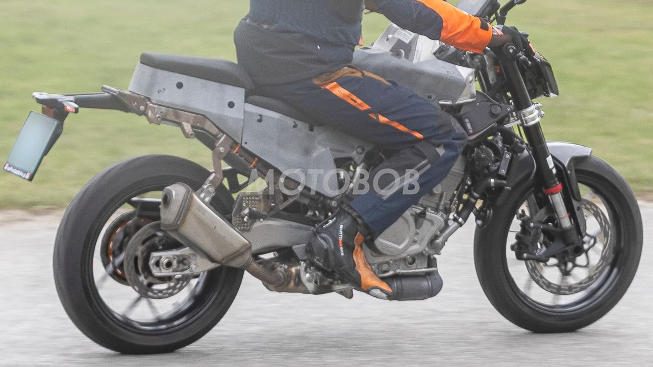 2027 ktm 490 duke