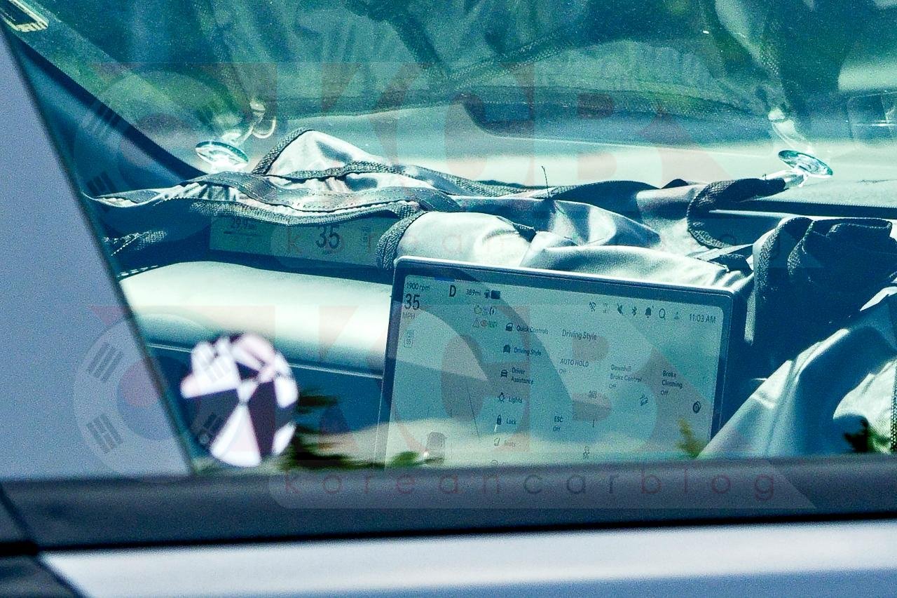 New Hyundai Creta interior spied