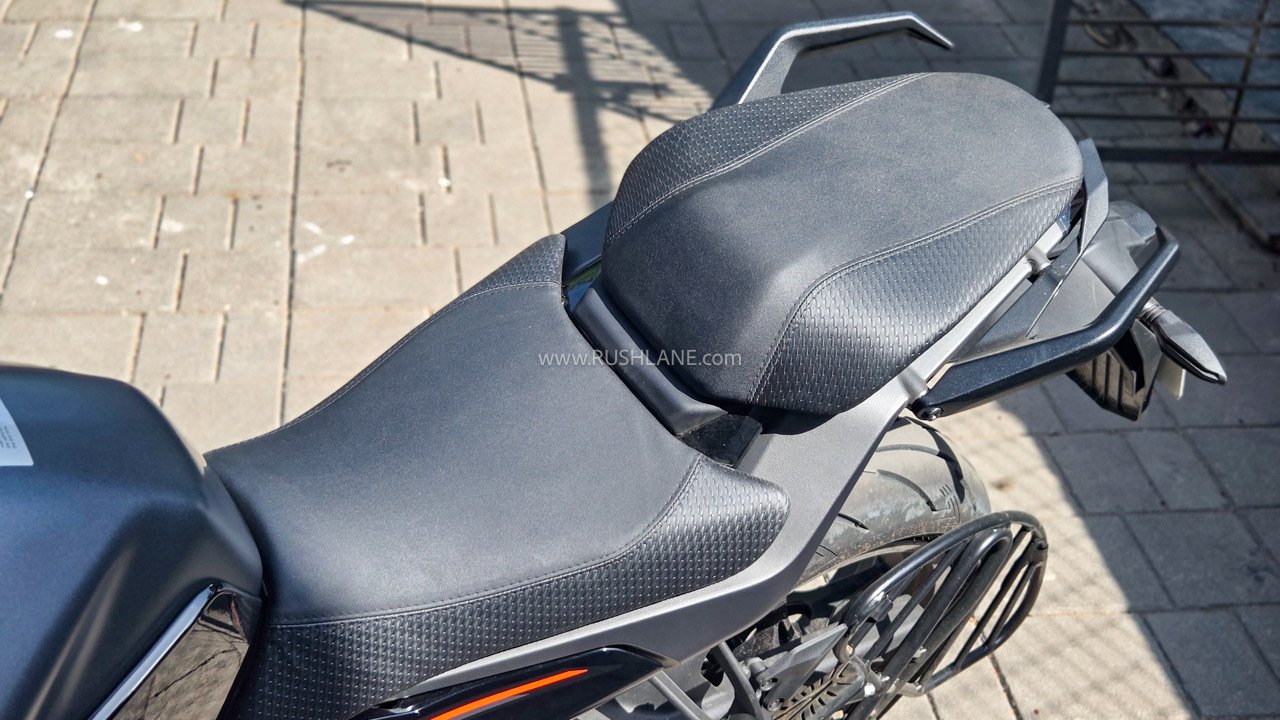 350cc KTM 390 Duke Review