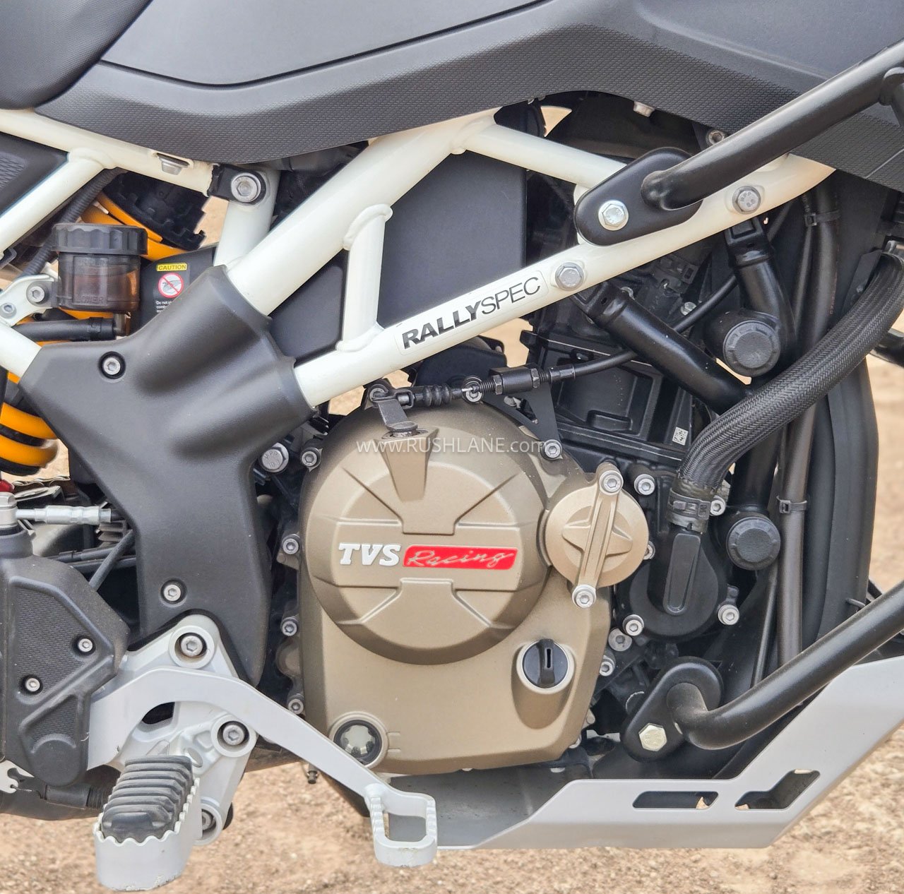 TVS Apache RTX 300 RT-XD4 Engine