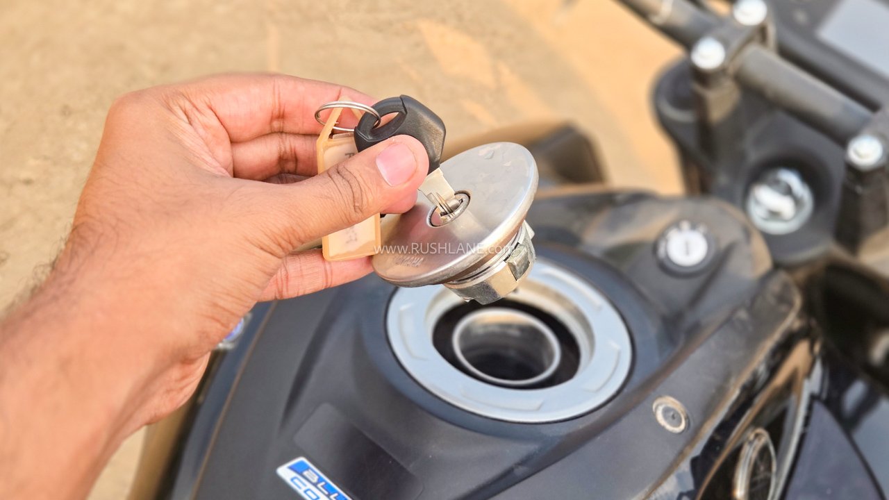 Yamaha FZ Rev Fuel Filler Cap