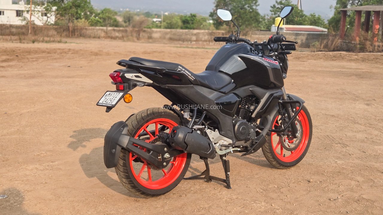 Yamaha FZ Rev Review
