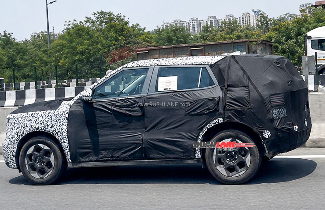 2027 kia sonet spied