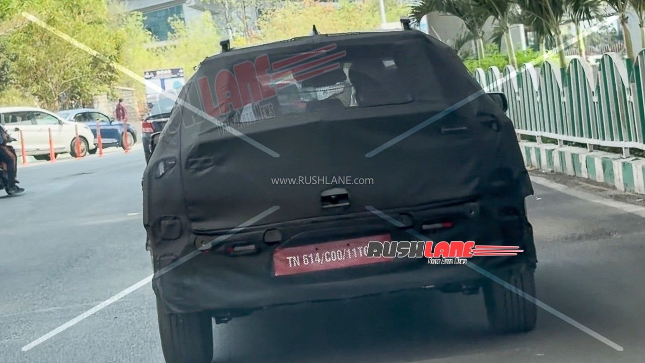 2027 Hyundai Bayon SUV spied for India
