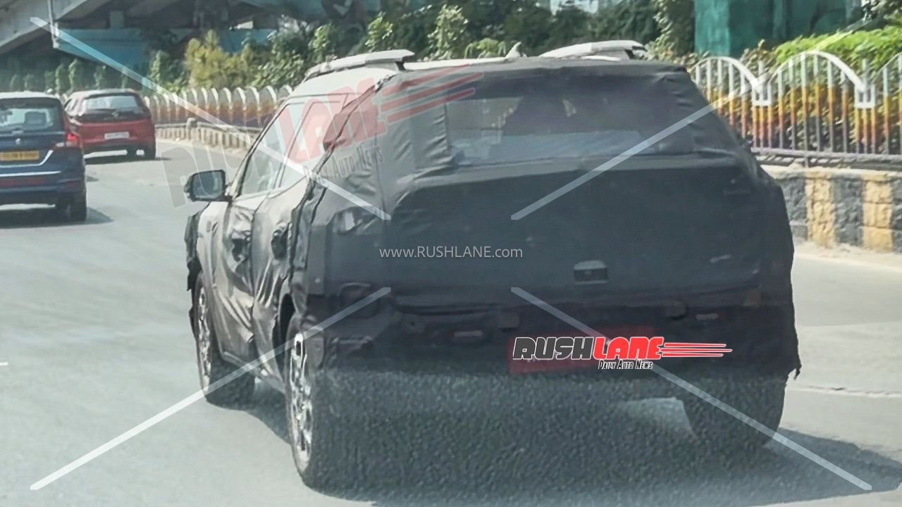 2027 Hyundai Bayon SUV spied for India