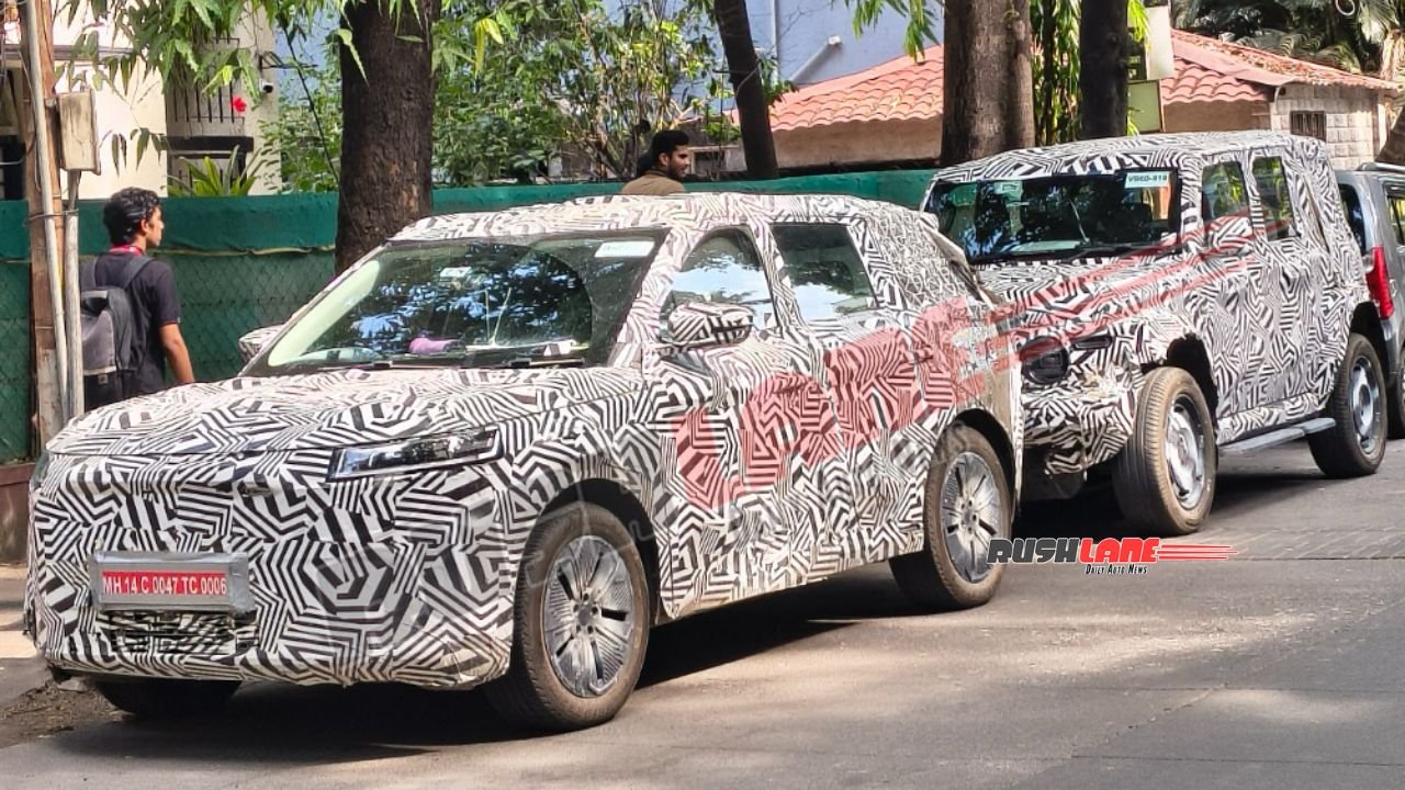 JSW Jaecoo J5 and iCar V23 spotted testing together