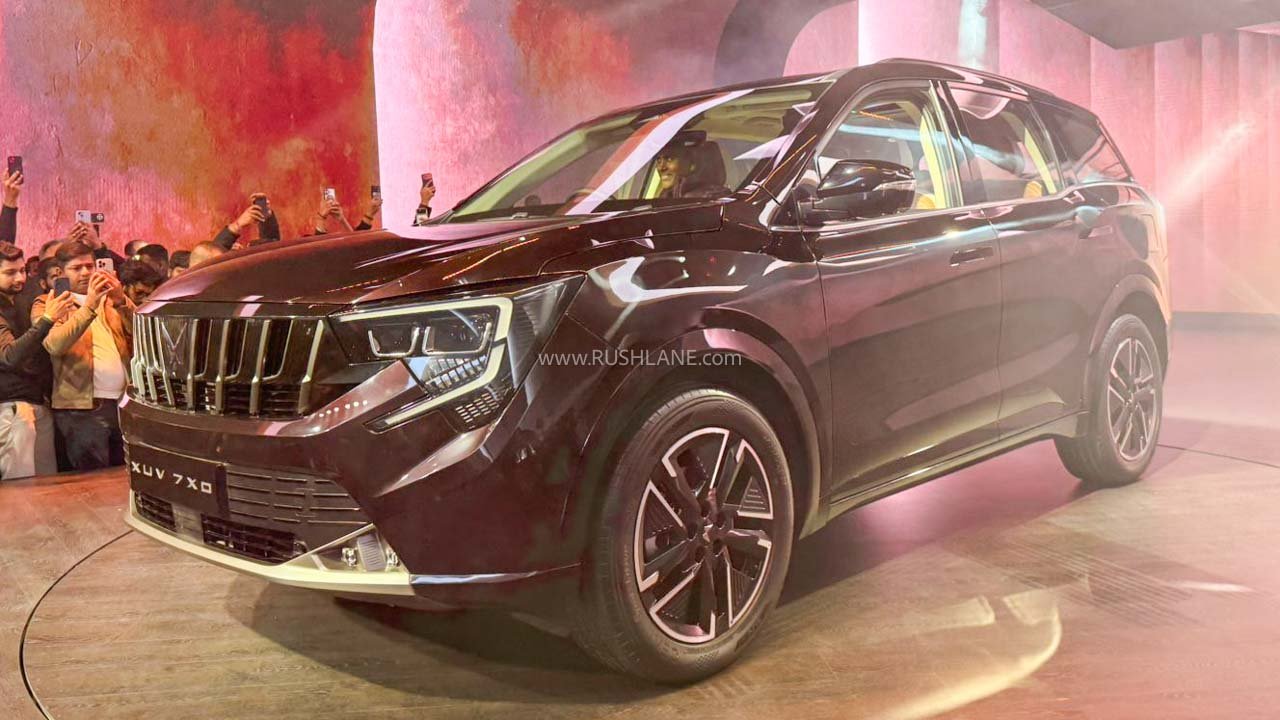Mahindra XUV7XO