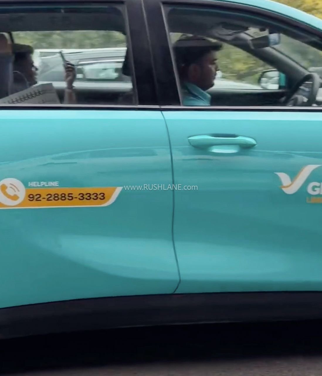 Vinfast MPV 7 Taxi