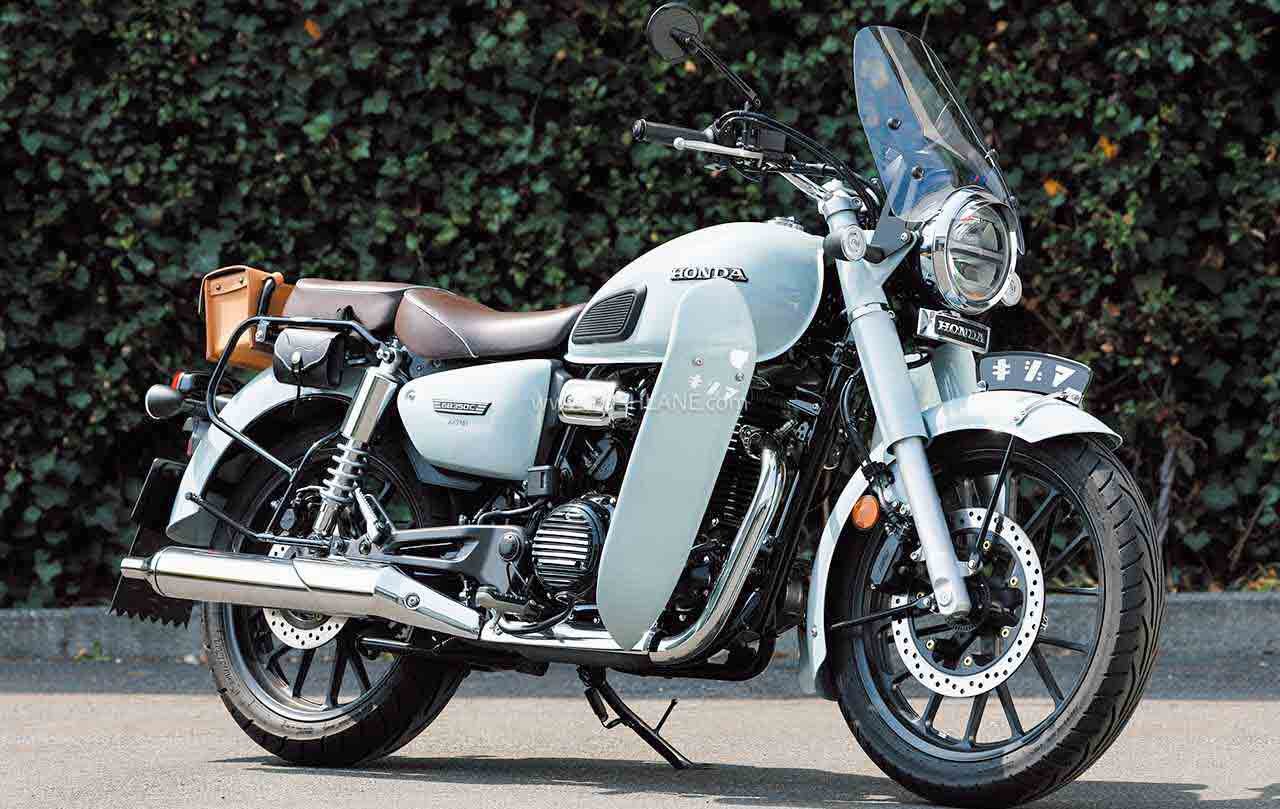 Honda CB350 modified into a tourer