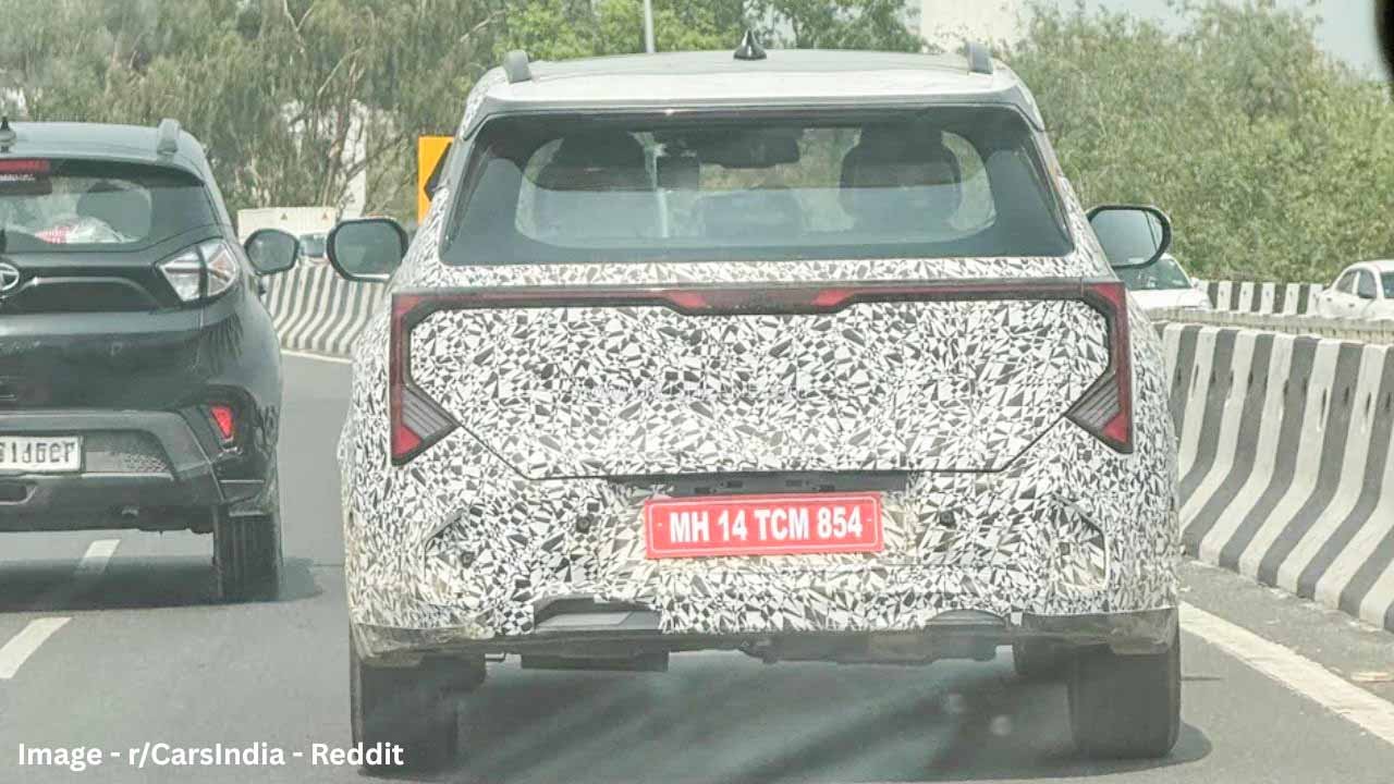 Kia Seltos hybrid spotted testing?