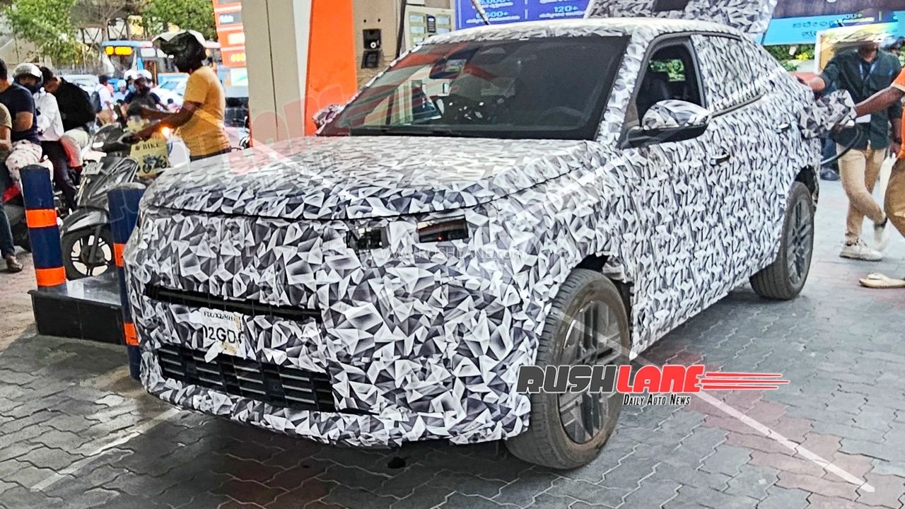 Fiat F2X fastback SUV spied