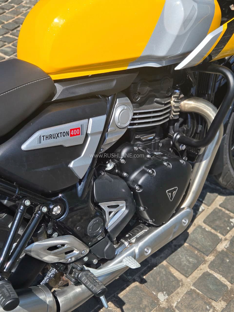 Triumph Thruxton 400 with 350cc engine