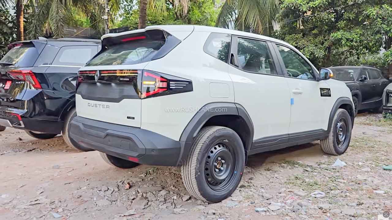 Renault Duster Authentic Base Variant