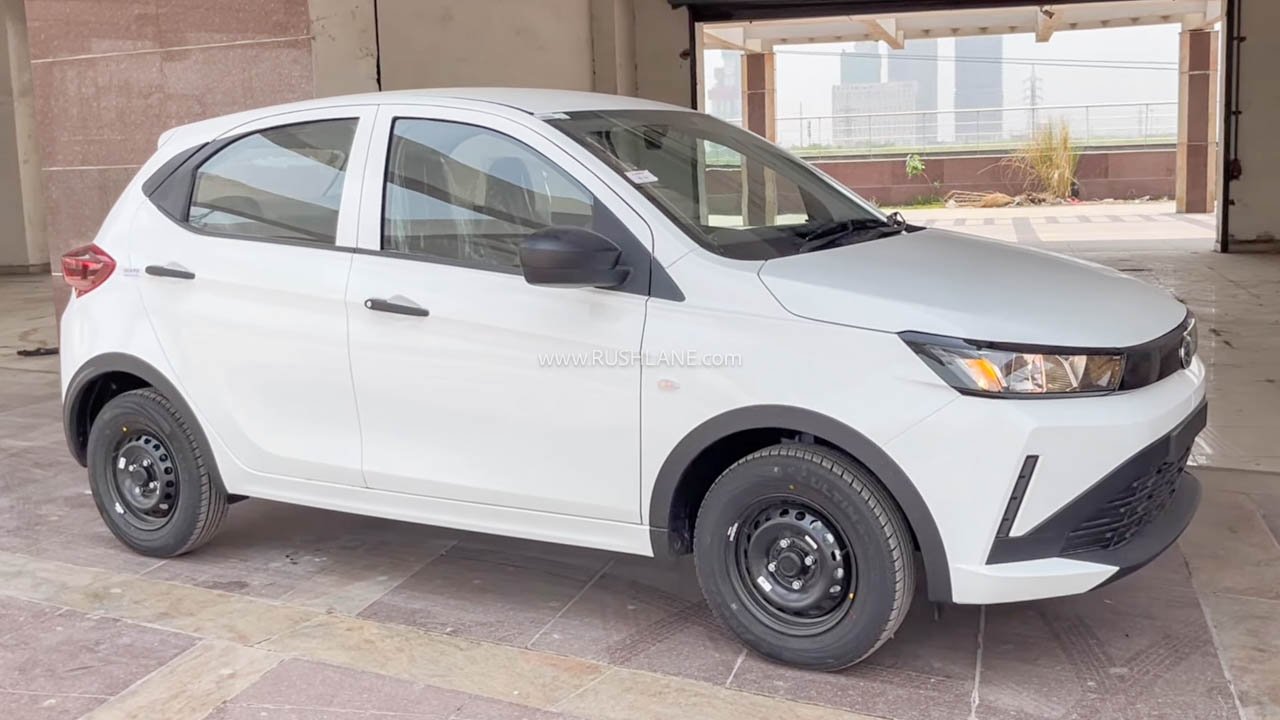 New Tata Tiago base variant