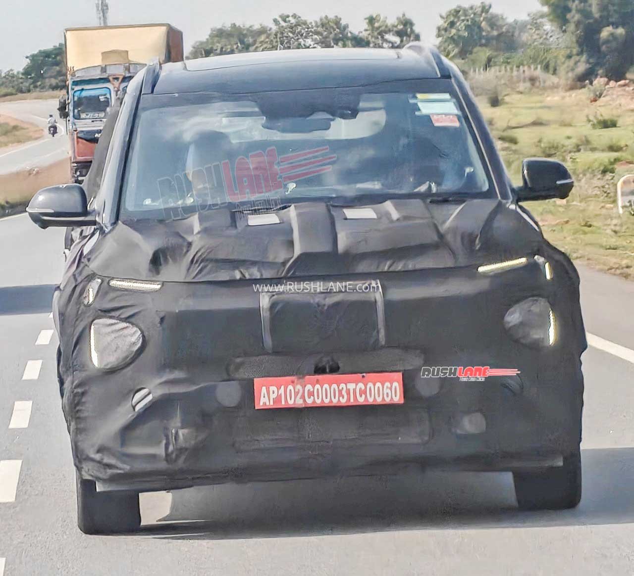 New Kia Carens Clavis spied - E85 flex fuel?
