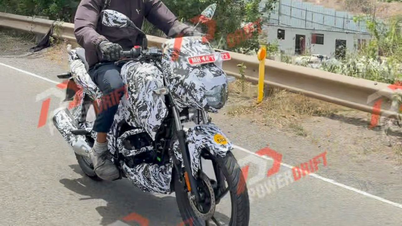 2027 Bajaj Pulsar N125 spied