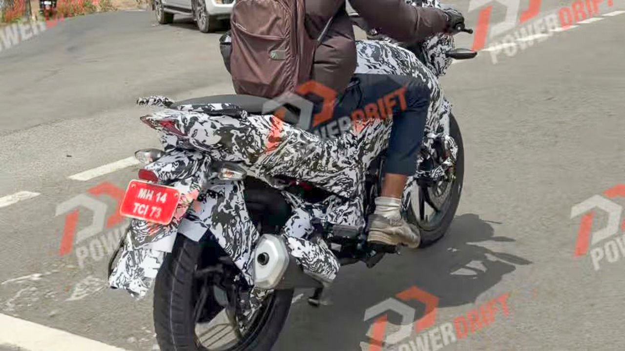 2027 Bajaj Pulsar N125 spied